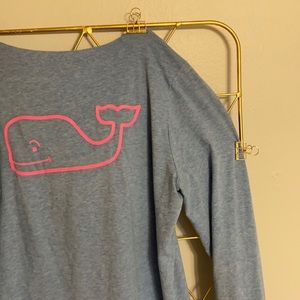 Vineyard vines size medium